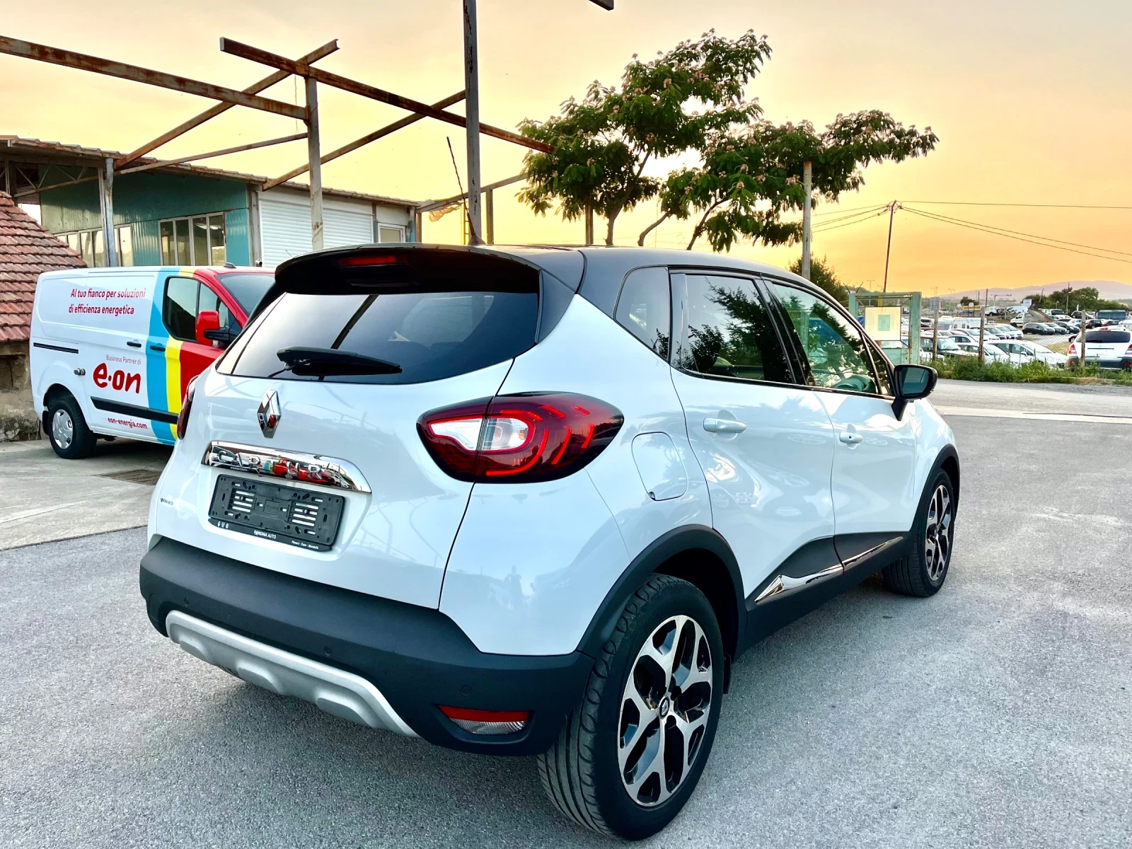 Renault Captur 1.5 dci R-link / LED PURE VISION - изображение 4