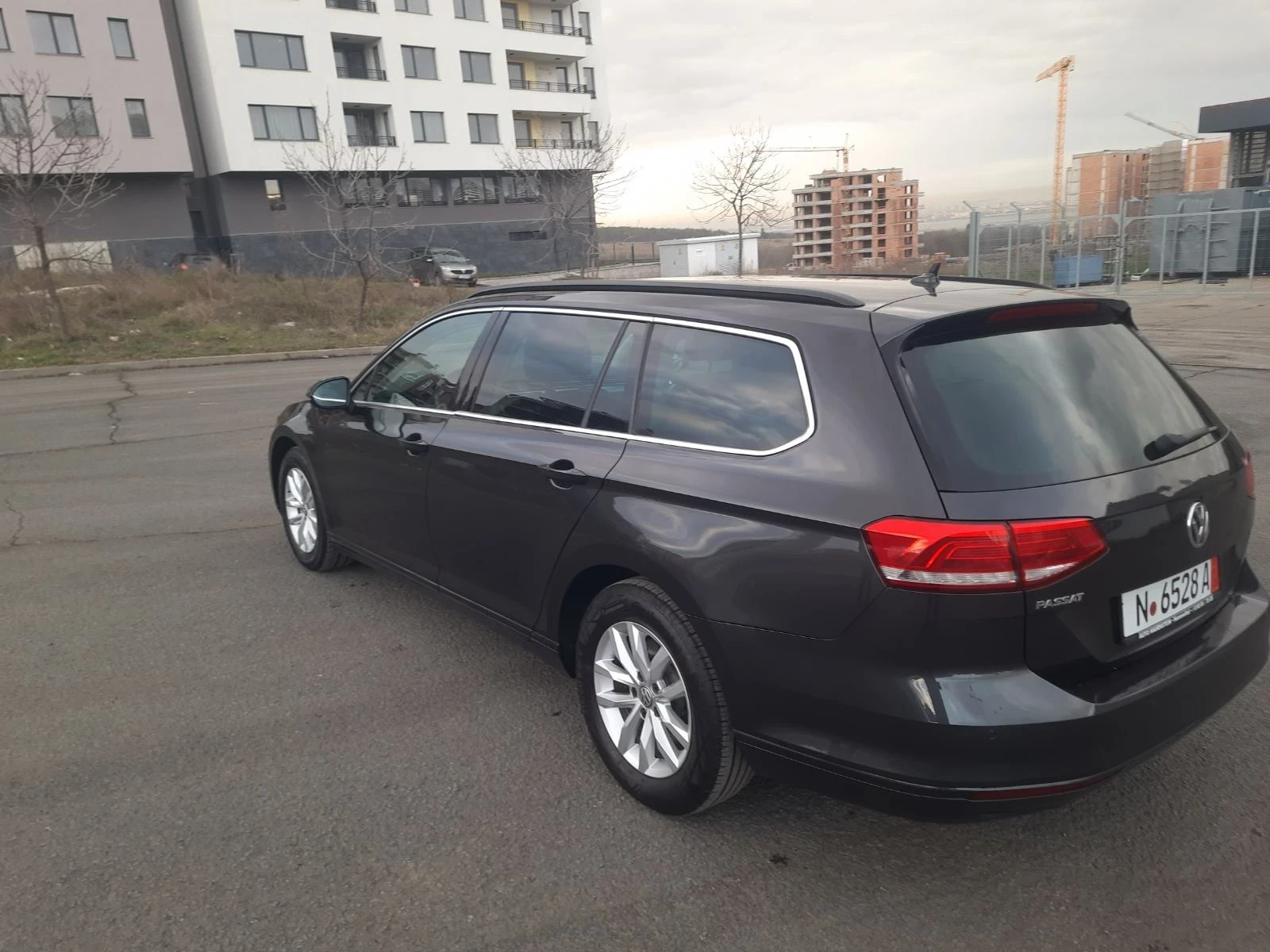 VW Passat 2.0 - изображение 2