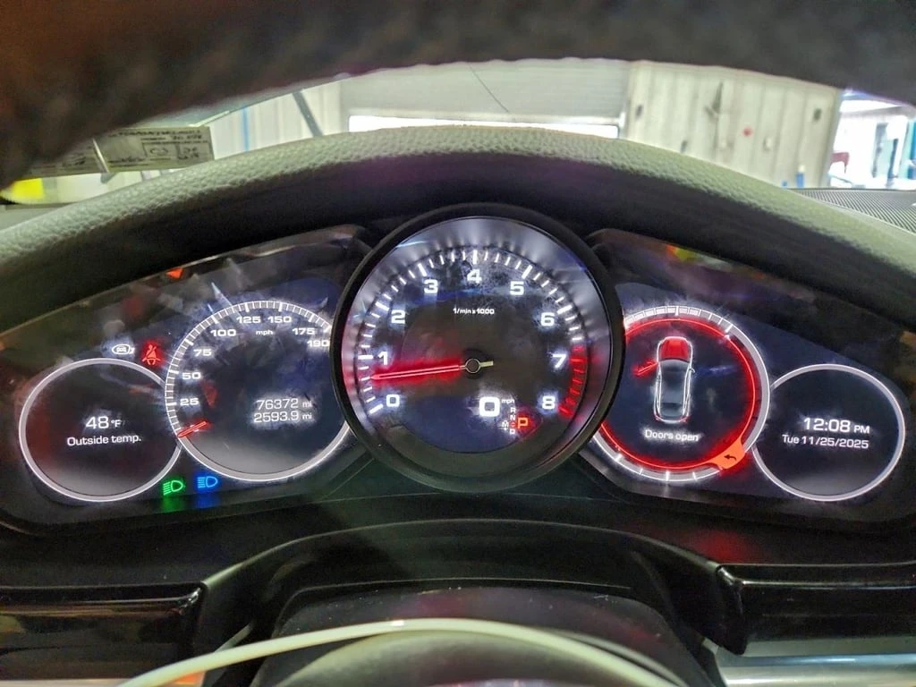 Porsche Panamera * BASE * CARFAX * БЕЗ ПЪРВОНАЧАЛНА ВНОСКА - изображение 9