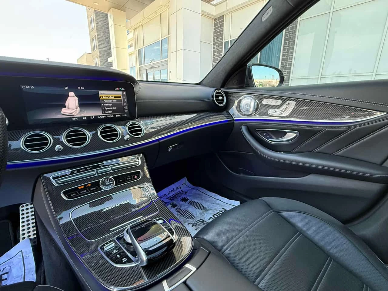 Mercedes-Benz E 63 AMG 4MATIC+ * МАСАЖИ* ДИСТРОНИК* 360 КАМЕРА* ОБДУХВАНЕ, снимка 14 - Автомобили и джипове - 53982952