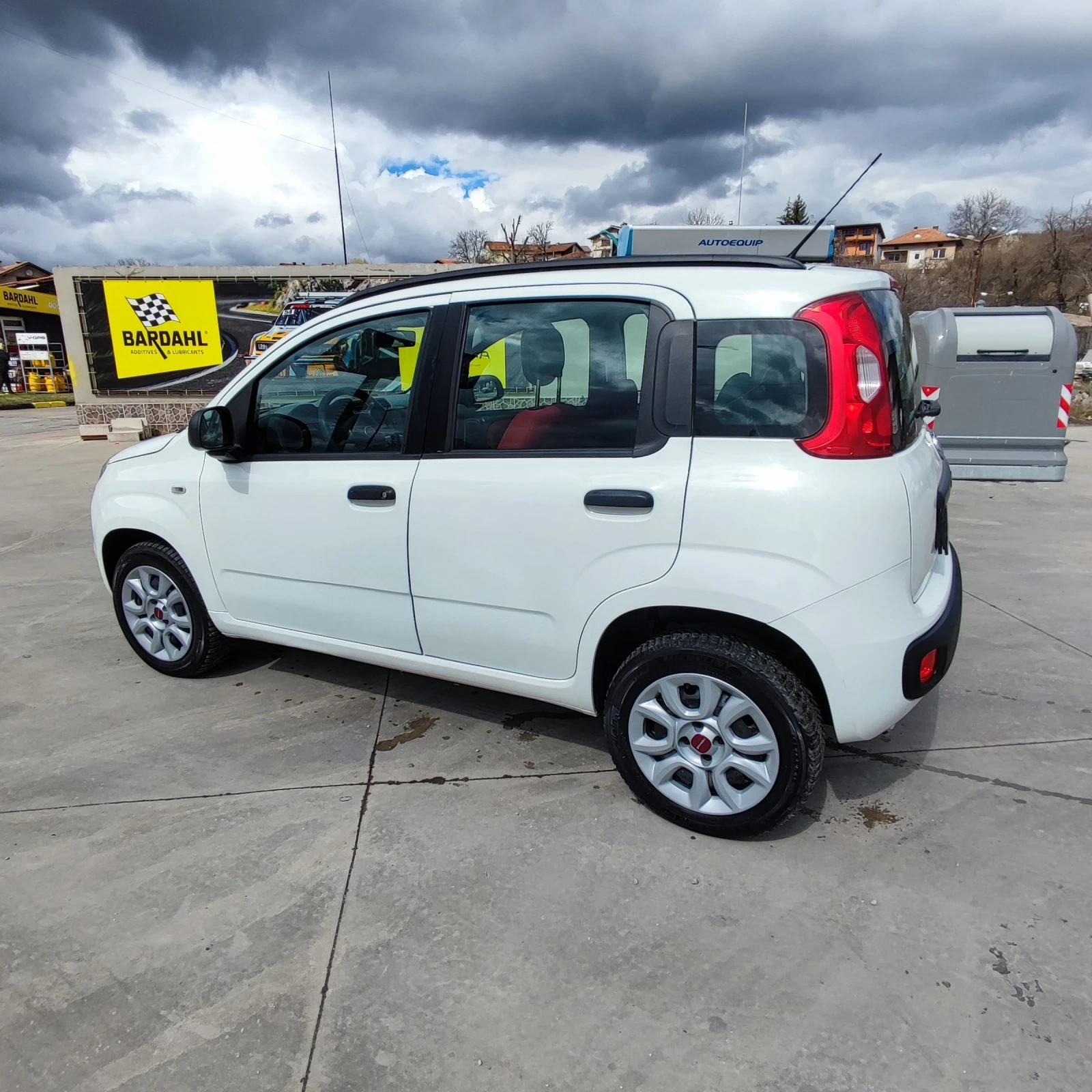 Fiat Panda 09i* twin turbo* METAN* 85кс.* , снимка 5 - Автомобили и джипове - 54081878