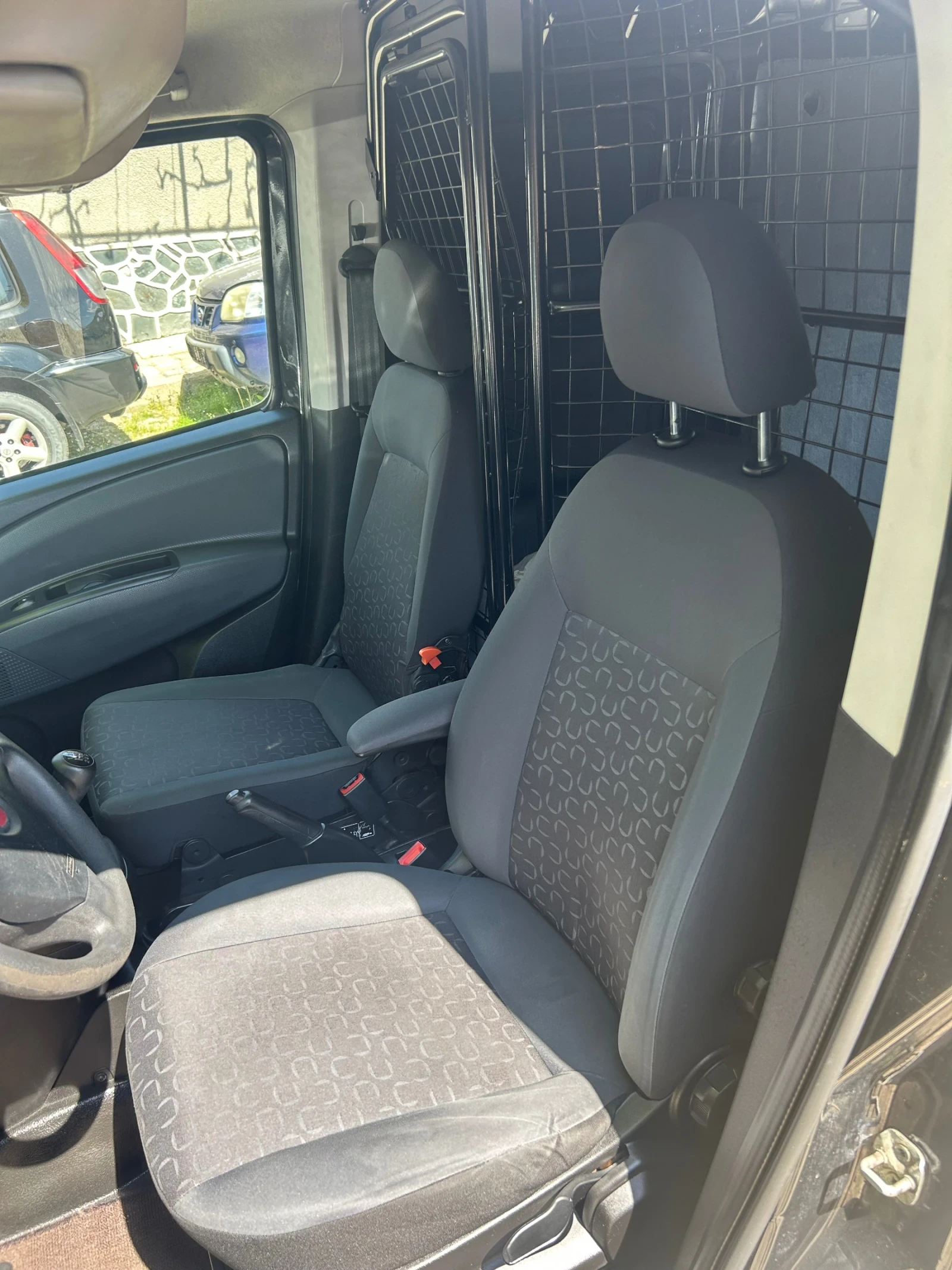 Fiat Doblo 1.3 Multidjet  Maxxi Baza, снимка 11 - Автомобили и джипове - 54272533