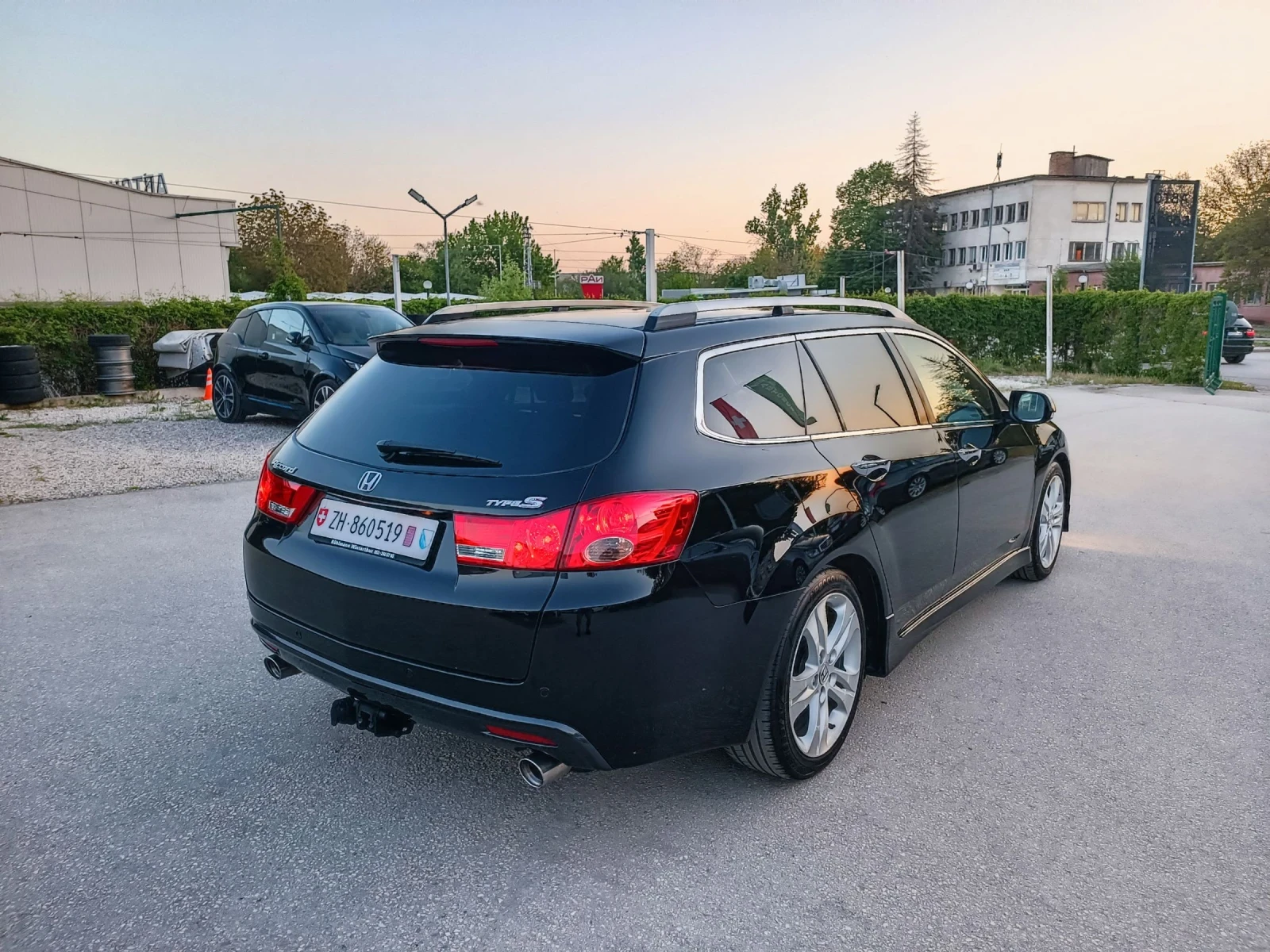 Honda Accord 2.4i-201кс-ШВЕЙЦАРИЯ-РЪЧКА-6ск-FACELIFT-TypeS, снимка 3 - Автомобили и джипове - 54430831