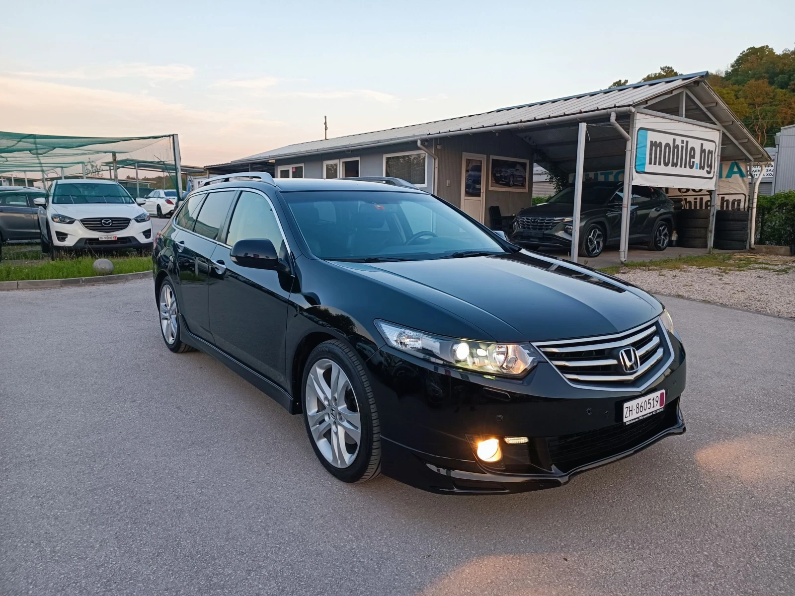 Honda Accord 2.4i-201кс-ШВЕЙЦАРИЯ-РЪЧКА-6ск-FACELIFT-TypeS, снимка 2 - Автомобили и джипове - 54430831