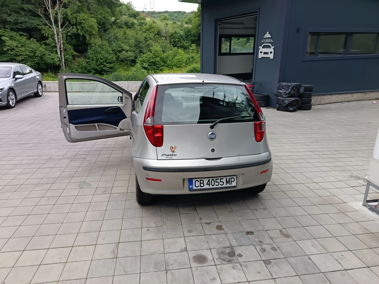 Fiat Punto, снимка 3 - Автомобили и джипове - 54790152