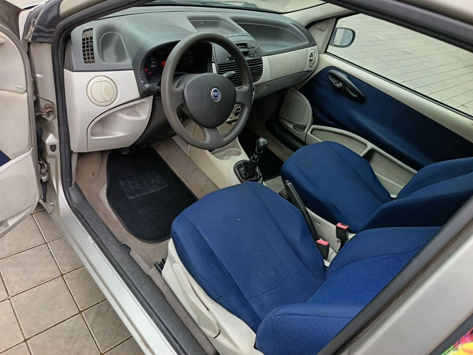Fiat Punto, снимка 5 - Автомобили и джипове - 54790152
