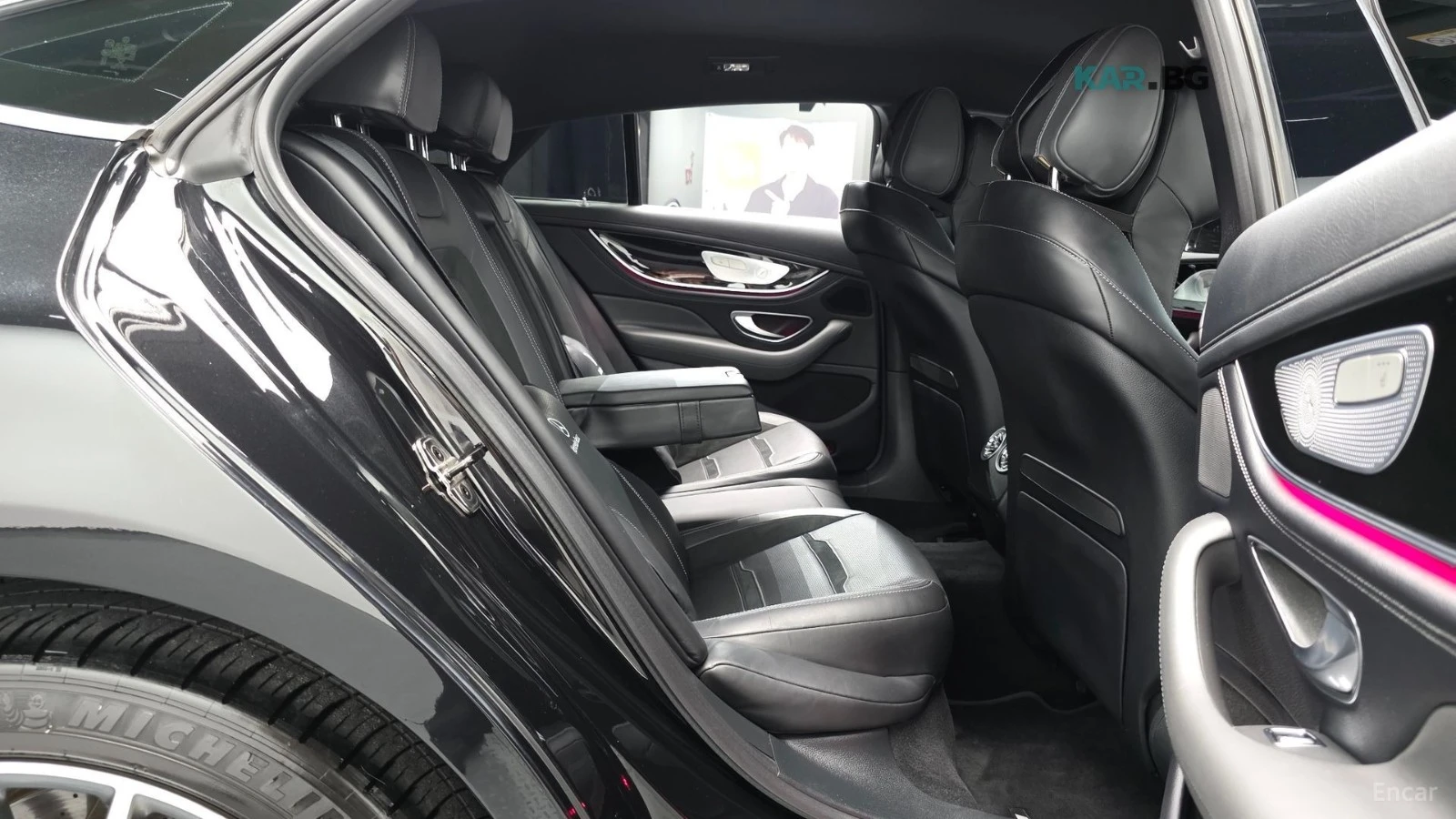 Mercedes-Benz AMG GT 43 / 4MATIC+ / DISTRONIC / BURMESTER / ОБДУХВАНЕ, снимка 17 - Автомобили и джипове - 54989765