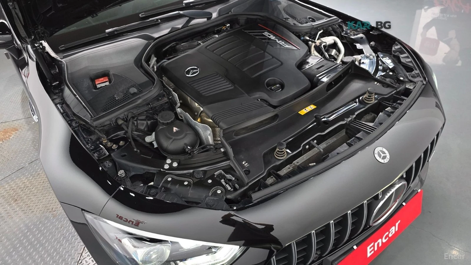 Mercedes-Benz AMG GT 43 / 4MATIC+ / DISTRONIC / BURMESTER / ОБДУХВАНЕ, снимка 6 - Автомобили и джипове - 54989765