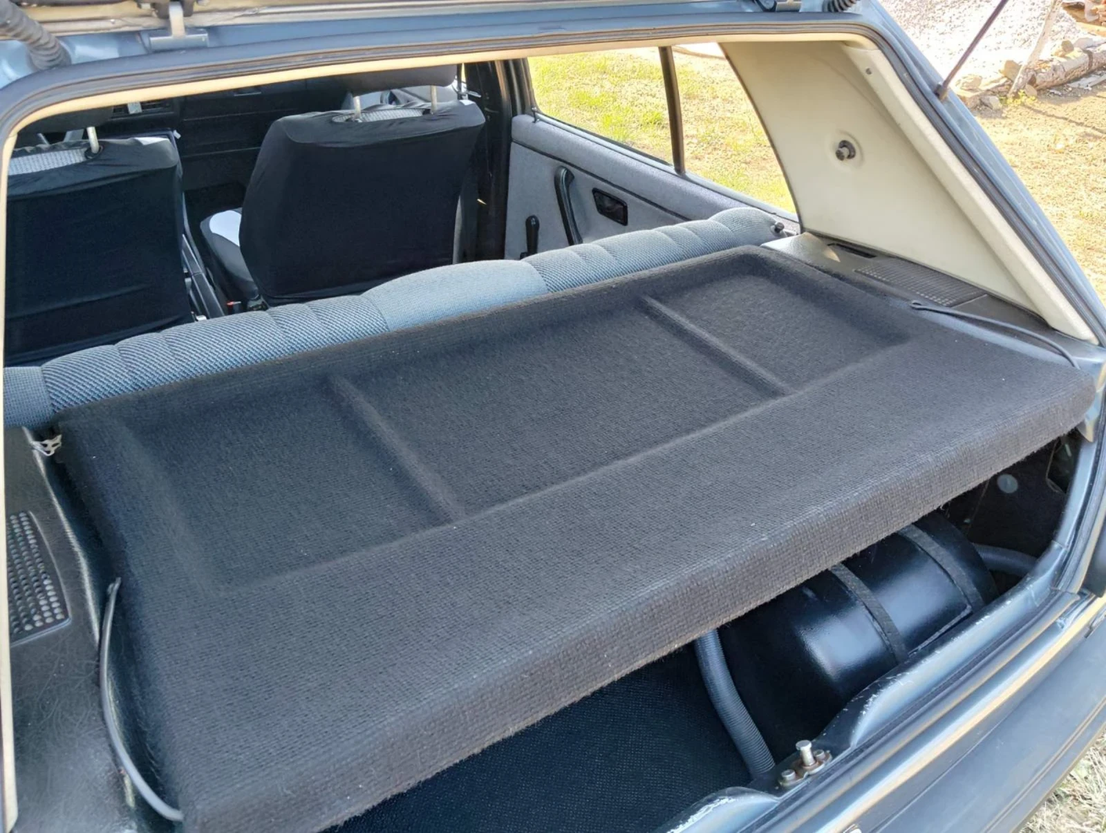 VW Golf 1.6, снимка 8 - Автомобили и джипове - 55479395