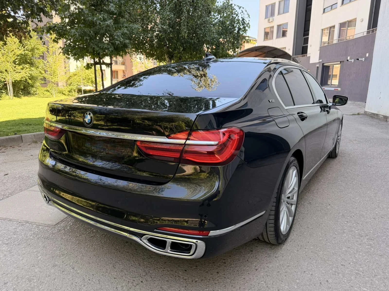 BMW 740 d / LONG / ОБСЛУЖЕН ДВИГАТЕЛ / FULL, снимка 7 - Автомобили и джипове - 55505147