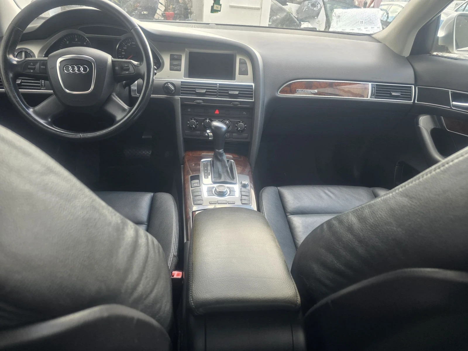 Audi A6 2.7 V6-4x4 Италия, снимка 16 - Автомобили и джипове - 56363740