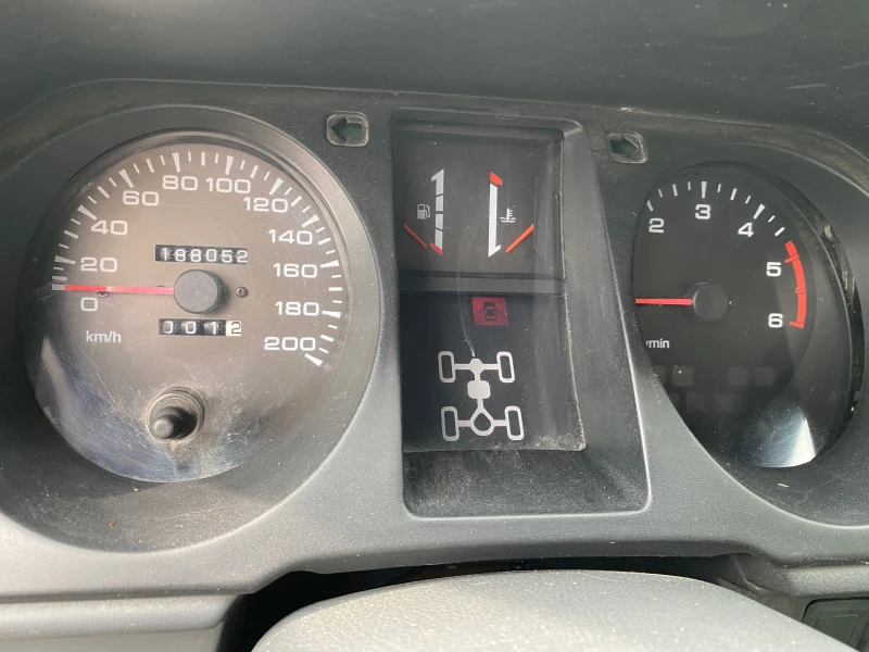 Mitsubishi Pajero Швейцар Клима, снимка 6 - Автомобили и джипове - 51683159