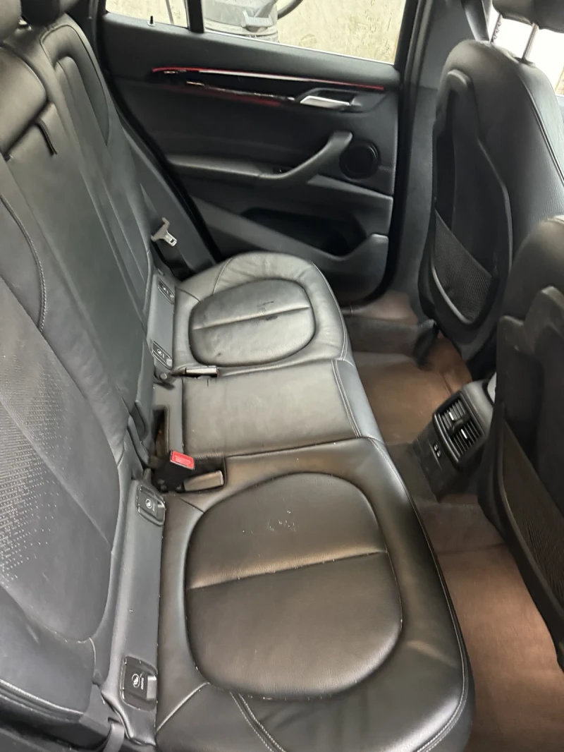 BMW X1, снимка 7 - Автомобили и джипове - 52809235