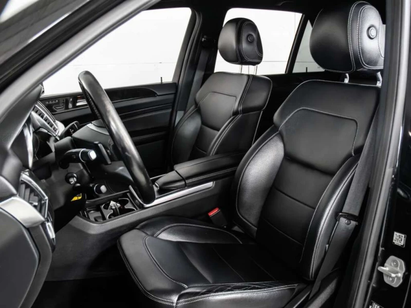 Mercedes-Benz ML 350 BLUETEC 4 matic * CARFAX * HEATED SEATS* PANO* NAV, снимка 9 - Автомобили и джипове - 53448438