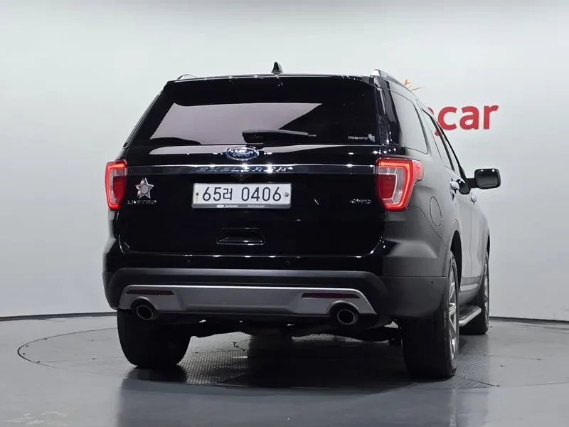 Ford Explorer 3.5 AWD - САМО 30% АВАНС, снимка 4 - Автомобили и джипове - 56368578