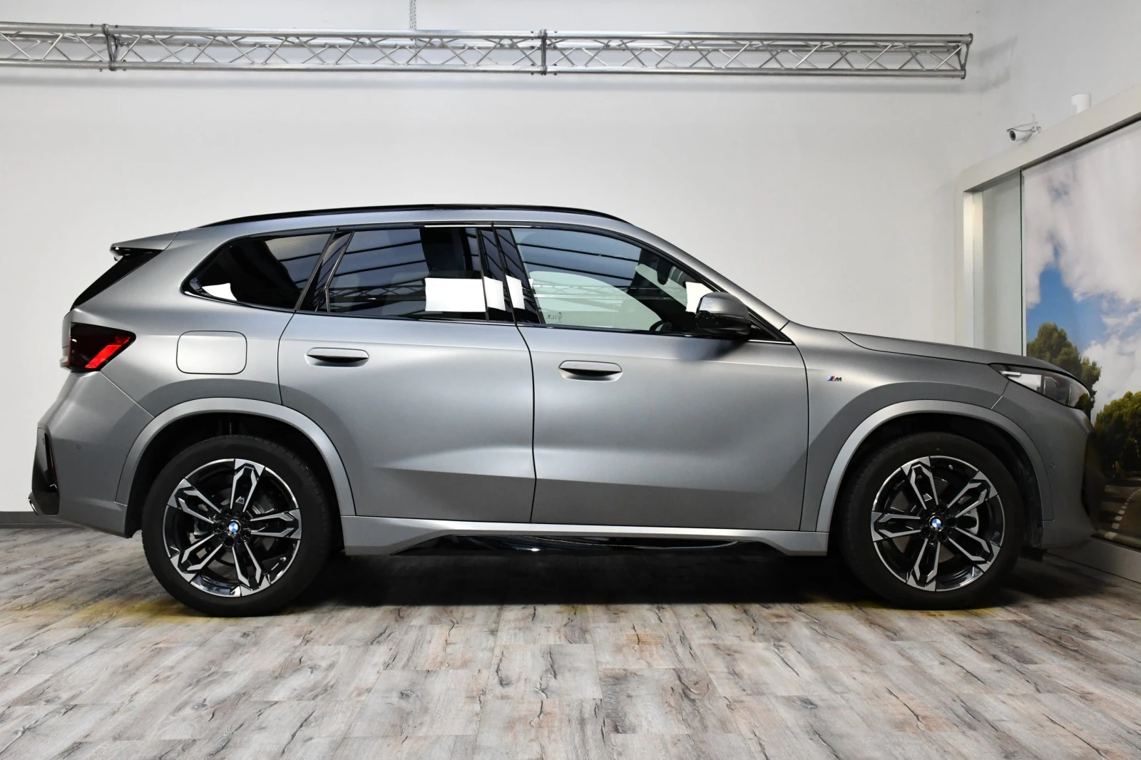 BMW X1 xDrive23i M Sport HeadUp 360 Cam - изображение 4