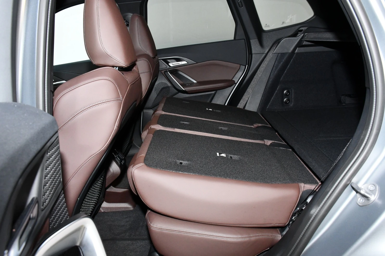 BMW X1 xDrive23i M Sport HeadUp 360 Cam | Mobile.bg   11