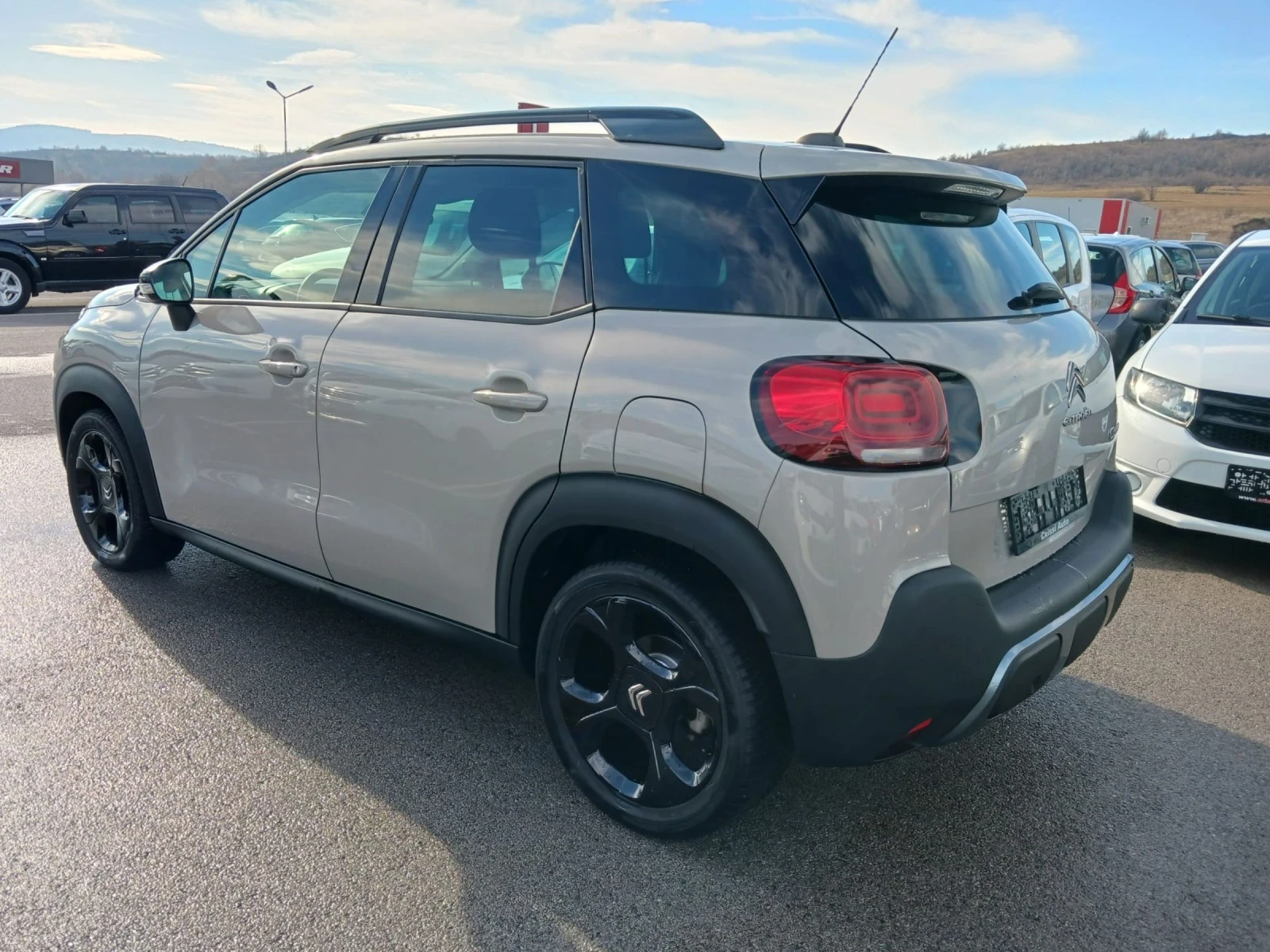 Citroen C3 Aircross 1.2 i - изображение 6