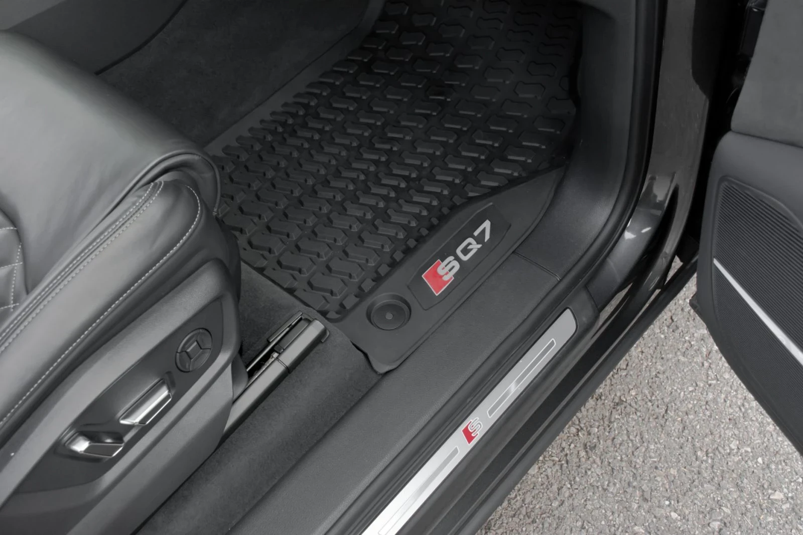 Audi SQ7 SQ7 PREMIUM PLUS FULL | Mobile.bg — изображение 15