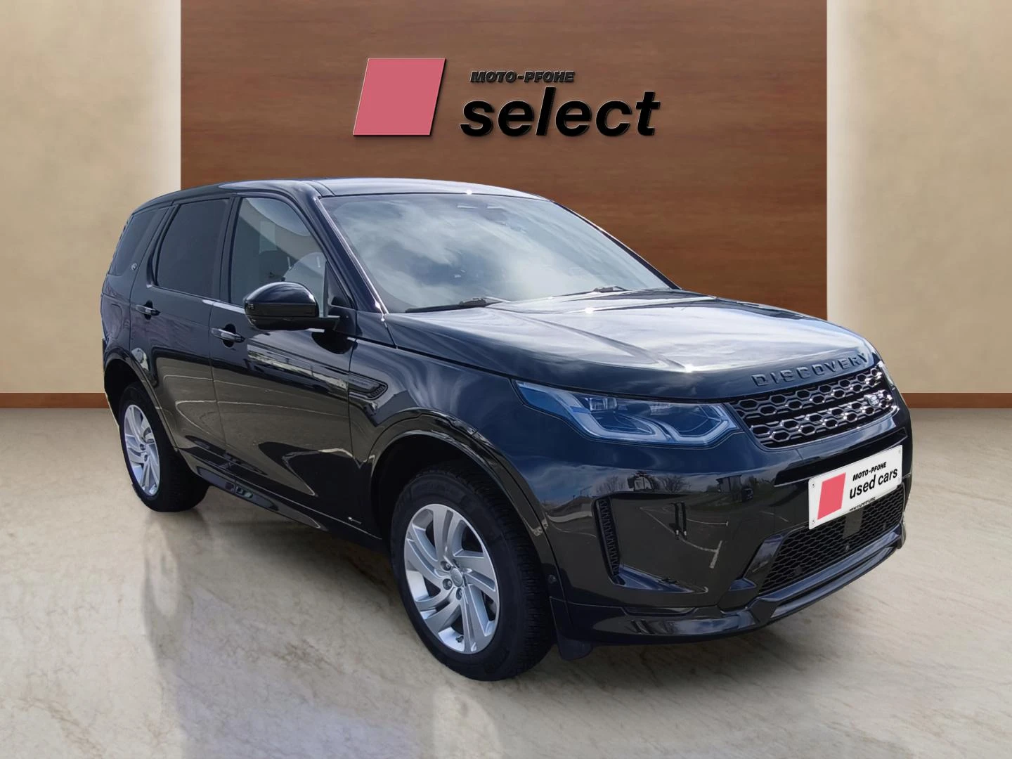 Land Rover Discovery Sport 2.0, снимка 5 - Автомобили и джипове - 54537835