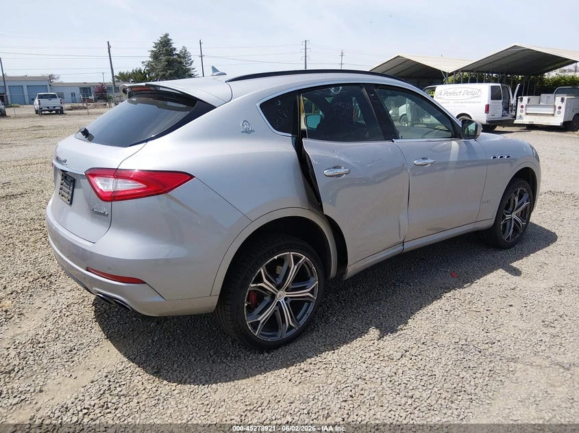 Maserati Levante 3.0l S Gransport, снимка 4 - Автомобили и джипове - 54959212
