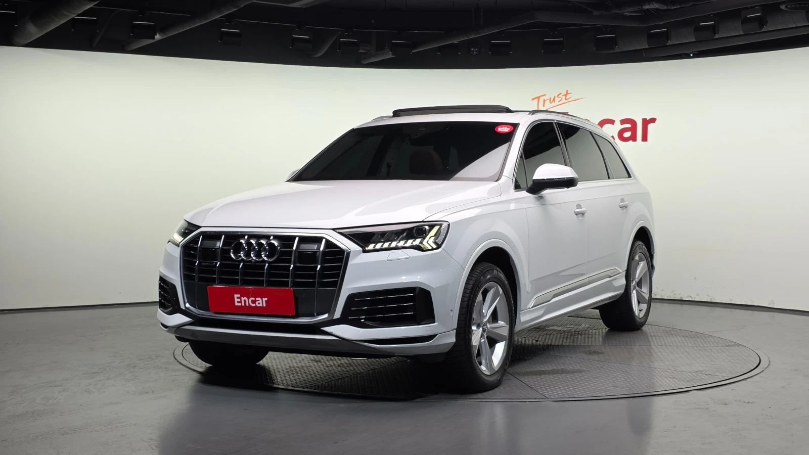 Audi Q7 45 TDI * DIS * ОБДУХ * HUD * ПАНО360