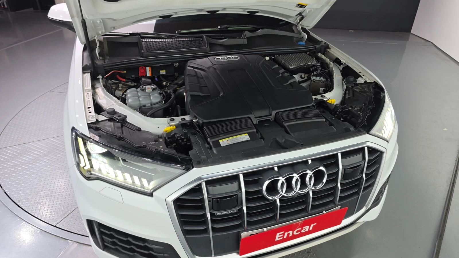 Audi Q7 45 TDI * DIS * ОБДУХ * HUD * ПАНО360, снимка 7 - Автомобили и джипове - 55175807