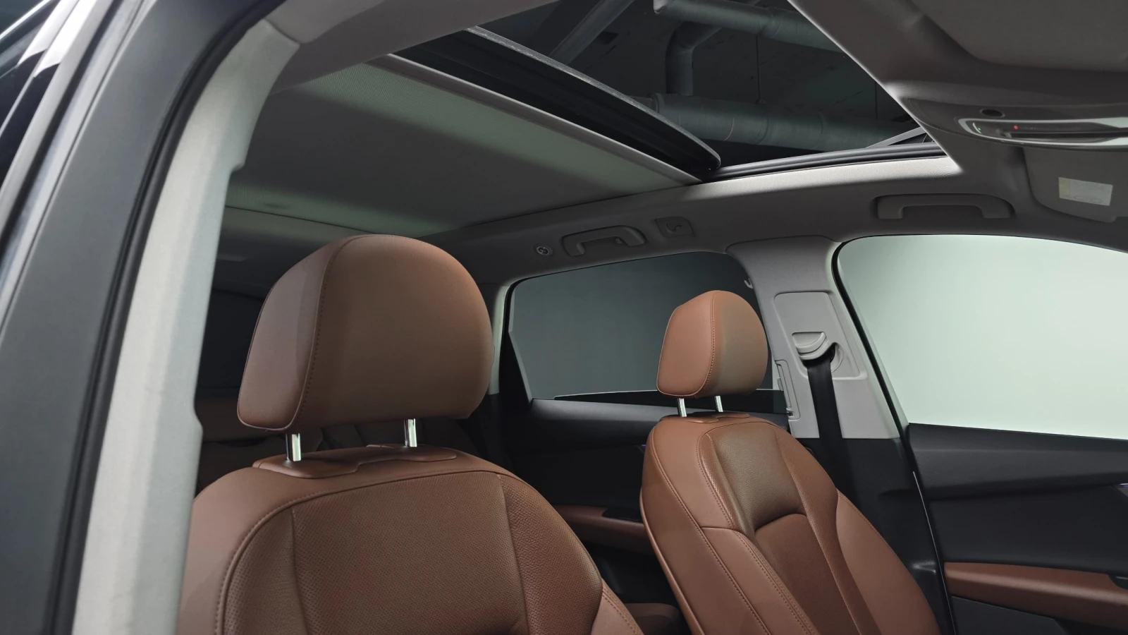Audi Q7 45 TDI * DIS * ОБДУХ * HUD * ПАНО360, снимка 16 - Автомобили и джипове - 55175807