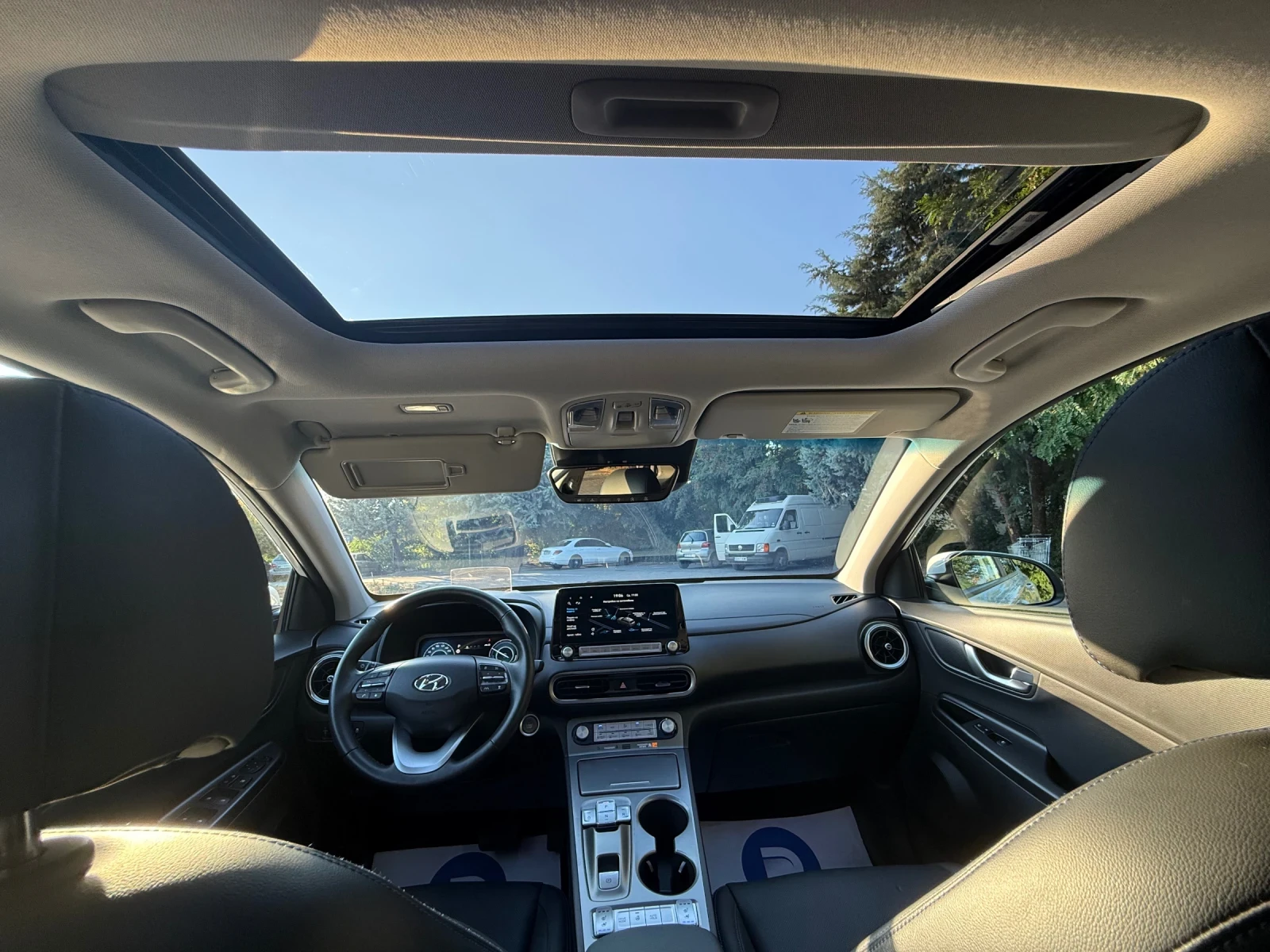 Hyundai Kona 64kWh Ultimate, снимка 11 - Автомобили и джипове - 55730163
