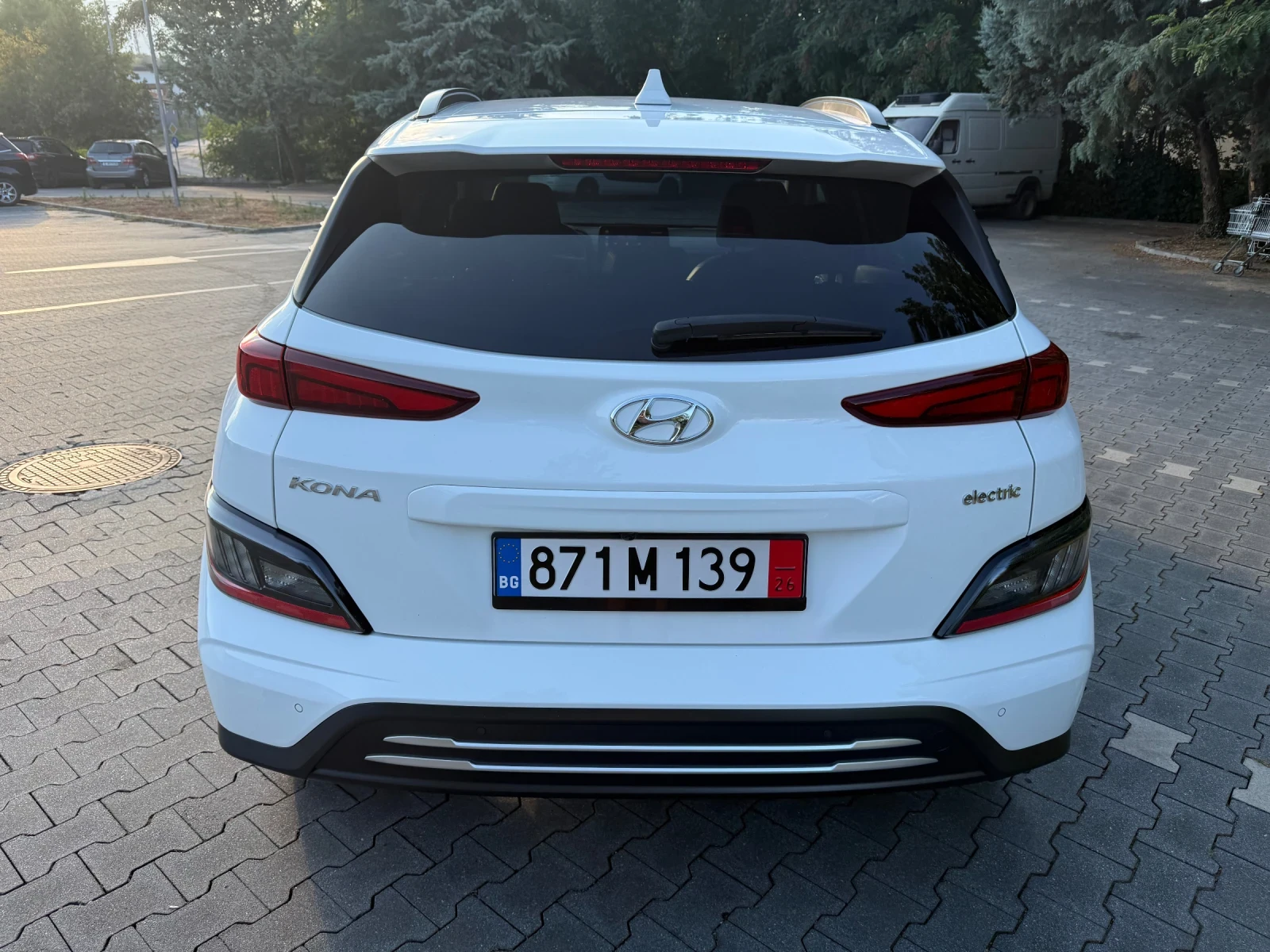 Hyundai Kona 64kWh Ultimate, снимка 5 - Автомобили и джипове - 55730163