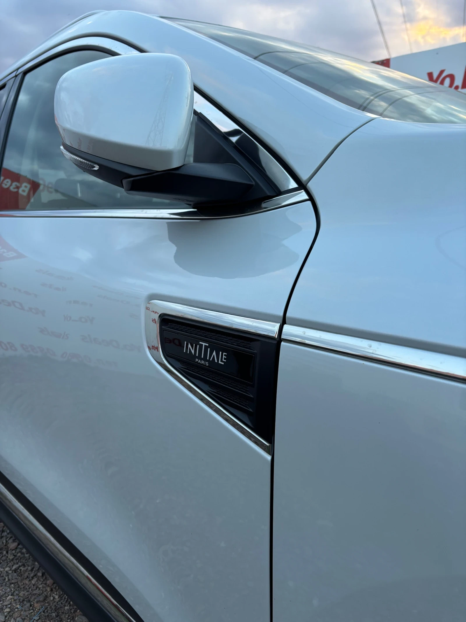 Renault Koleos 2.0 BluedCi Initiale Paris 4WD, снимка 5 - Автомобили и джипове - 56041059