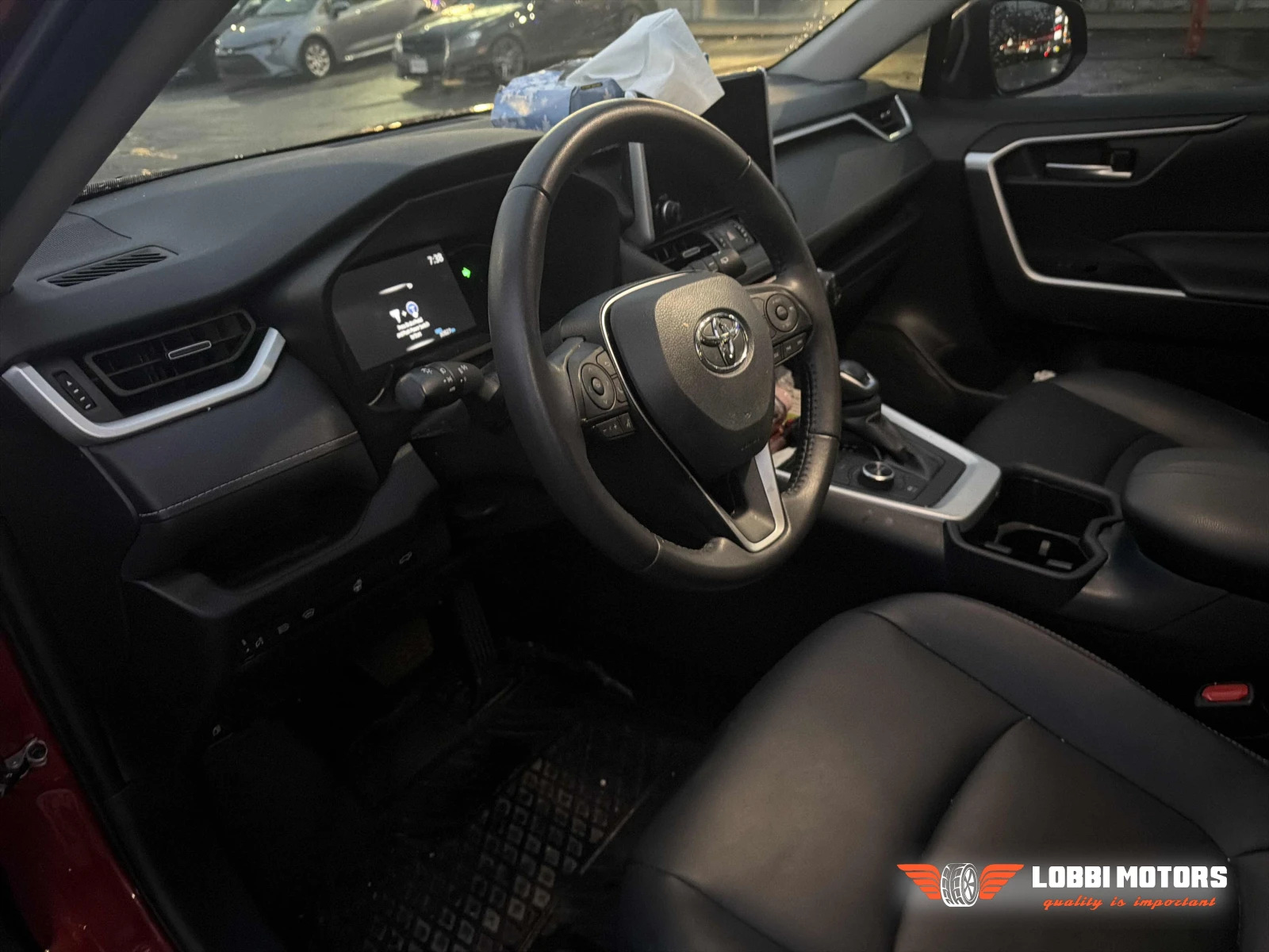 Toyota Rav4, снимка 11 - Автомобили и джипове - 56112454