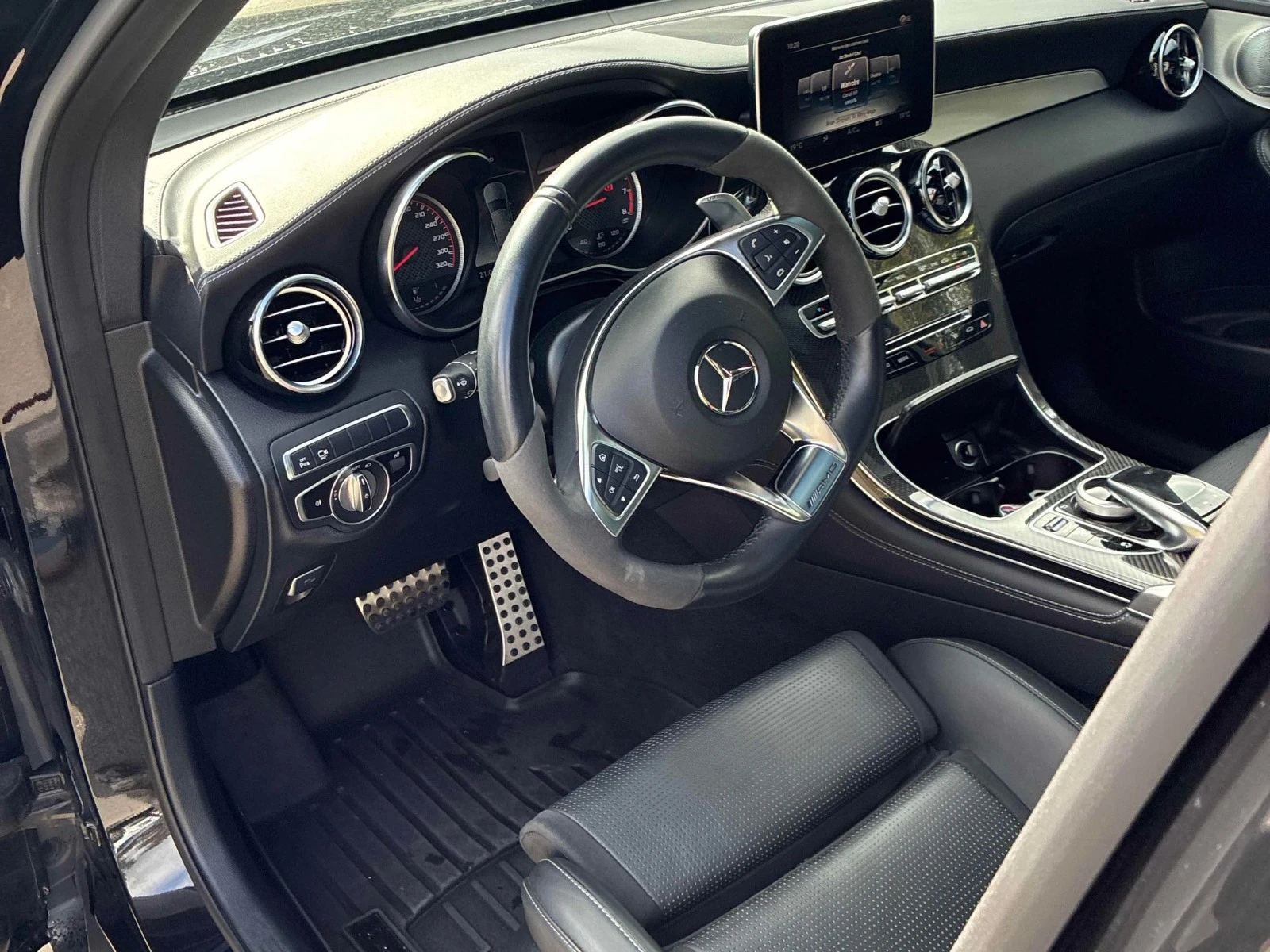 Mercedes-Benz GLC 63 AMG Цена до България & АвтоКредит, снимка 5 - Автомобили и джипове - 56180462