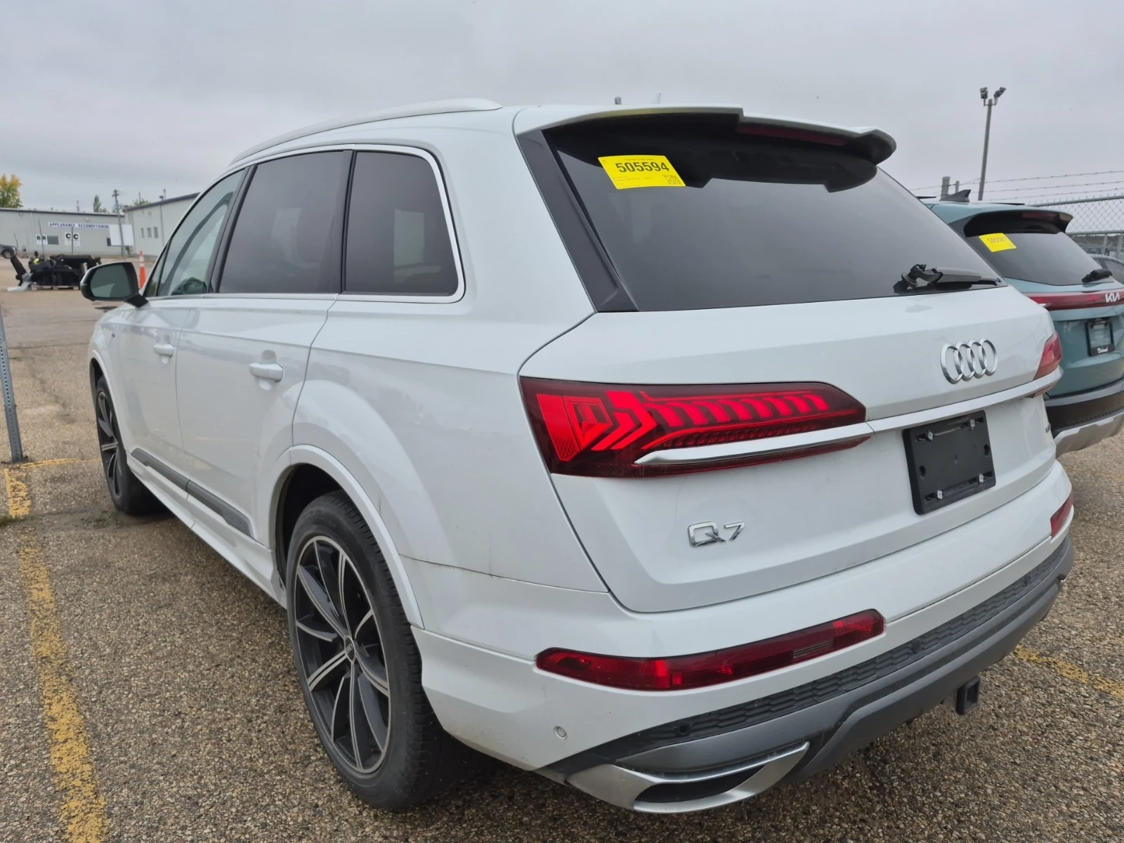 Audi Q7 PROGRESSIV, снимка 4 - Автомобили и джипове - 56442116