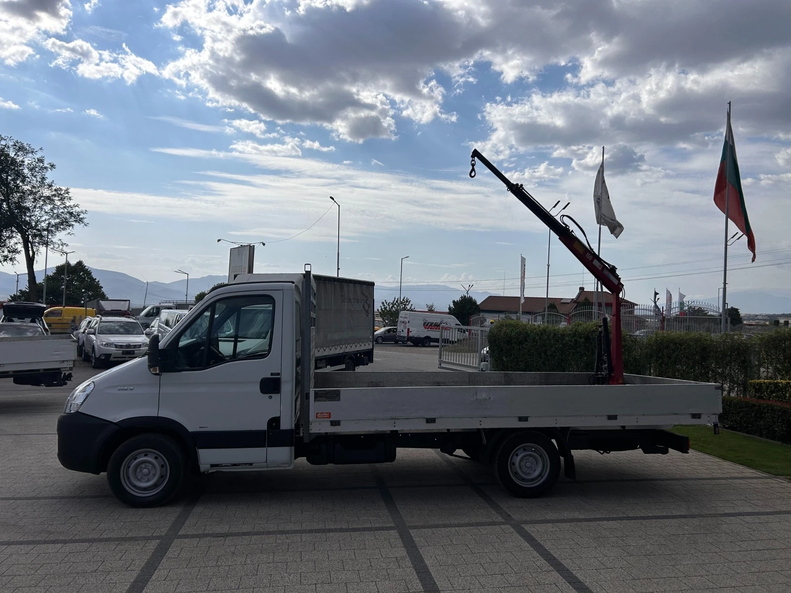 Iveco Daily 35S18 4,25м. + Кран  - изображение 3