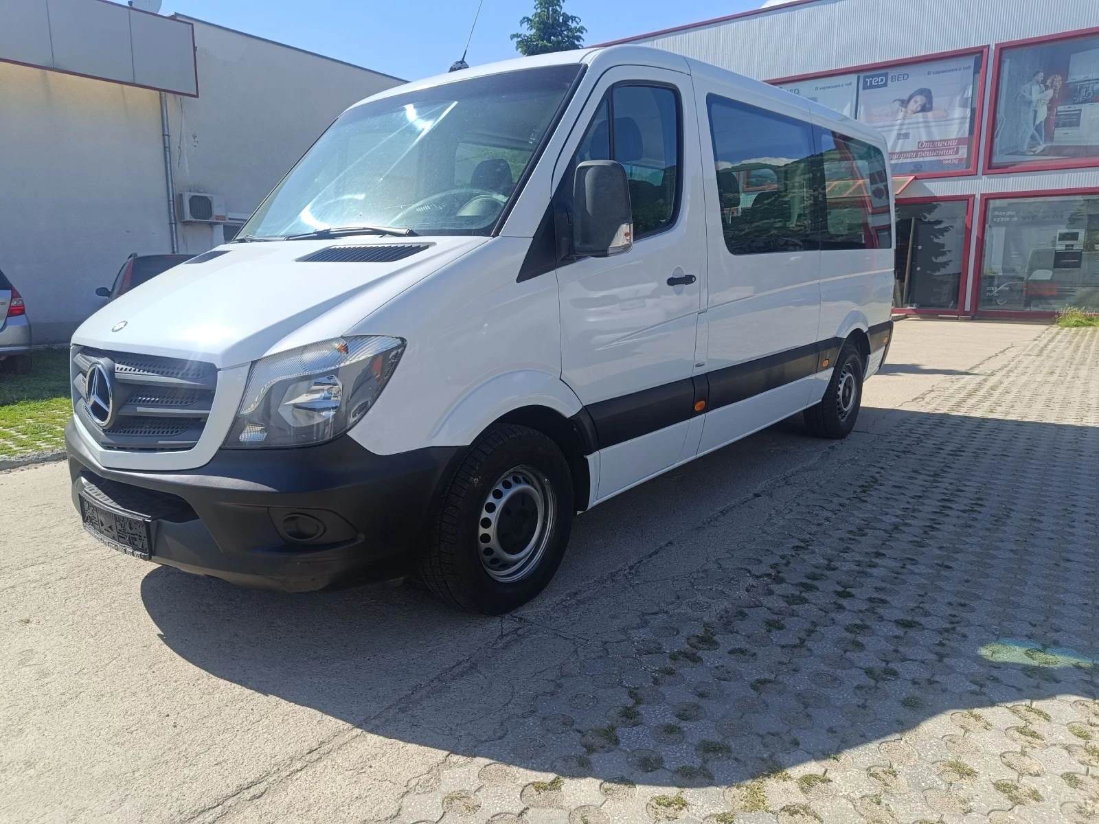 Mercedes-Benz Sprinter 316cdi KLIMA 8места FACE LIFT, снимка 3 - Бусове и автобуси - 54703044
