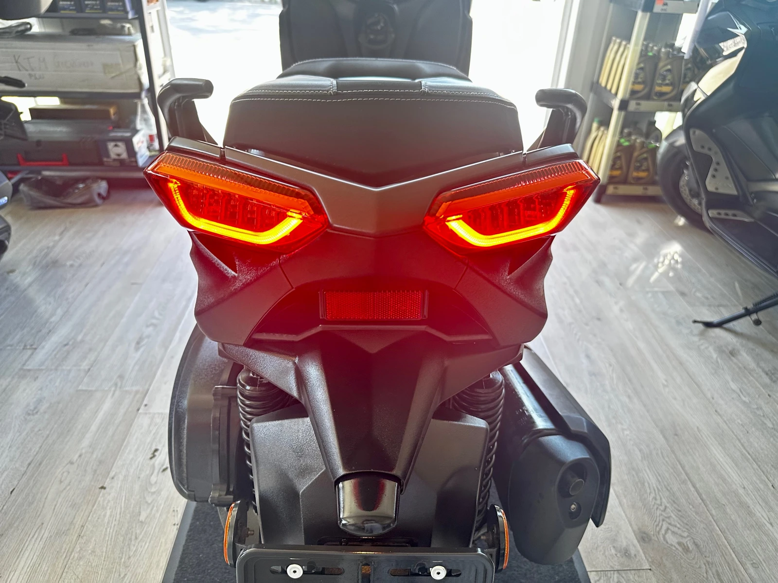 Yamaha X-max 300i ABS/TC/LED 06.2021г. - изображение 5