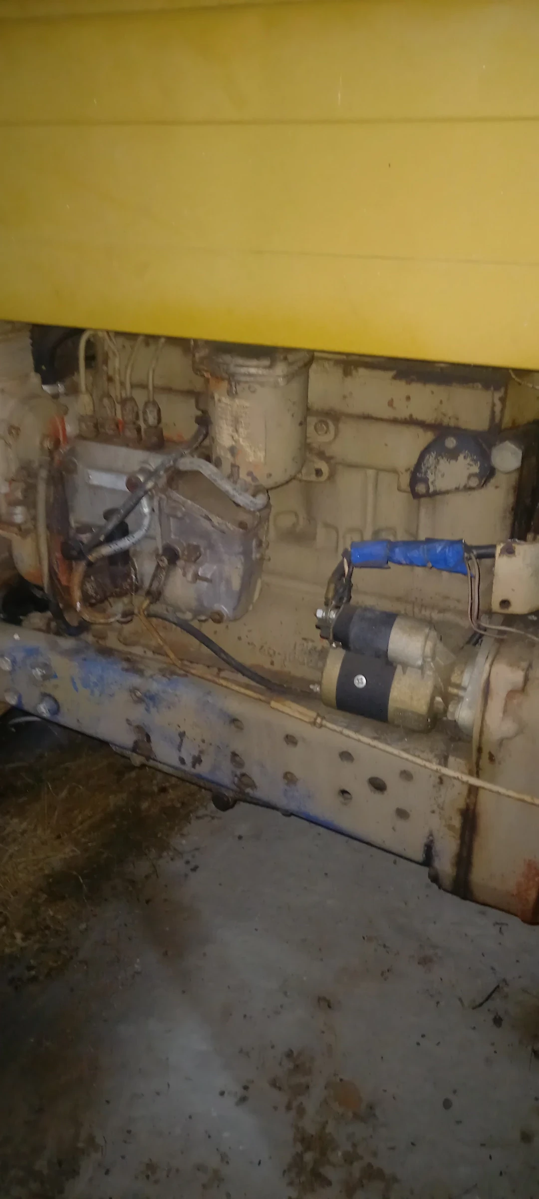 Трактор Болгар, снимка 4 - Селскостопанска техника - 54318708