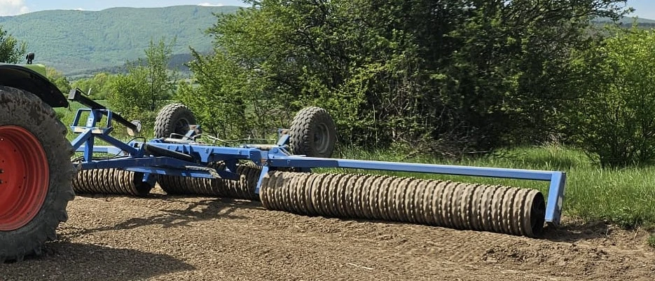 Валяк Dalbo Compact 830, снимка 3 - Селскостопанска техника - 56069633