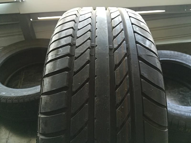 Гуми Летни 205/55R16, снимка 1 - Гуми и джанти - 22771067