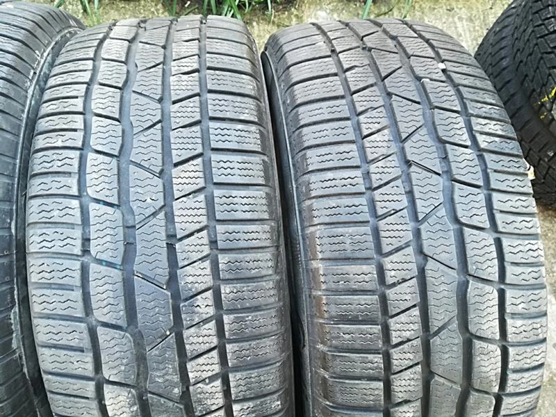 Гуми Зимни 225/55R16, снимка 3 - Гуми и джанти - 23732895