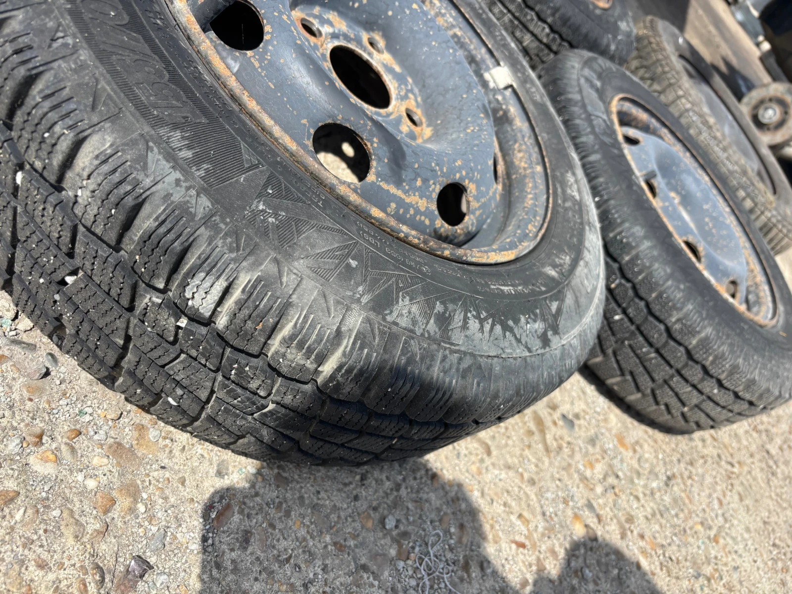    155/70R13  Renault Clio | Mobile.bg   6