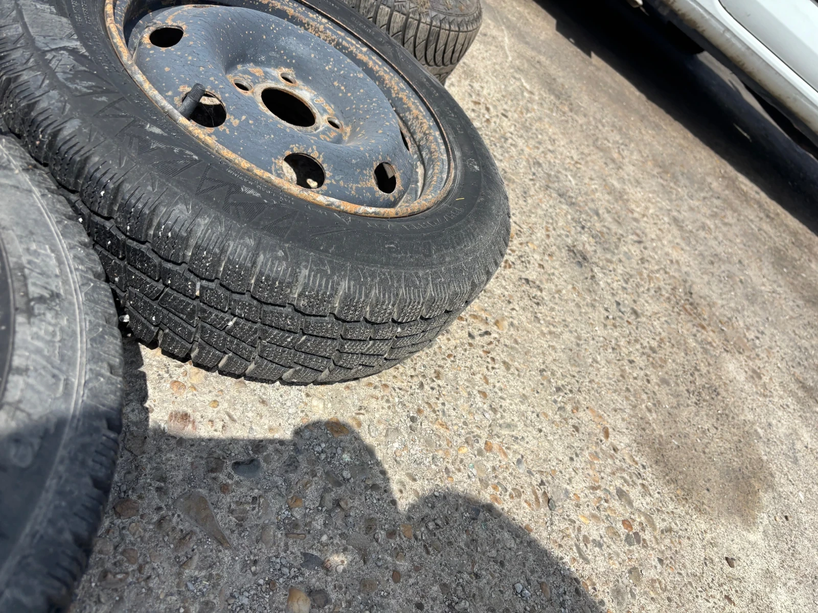    155/70R13  Renault Clio | Mobile.bg   7