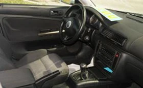 VW Passat 1.8 T ЧИСТО НОВ , снимка 12