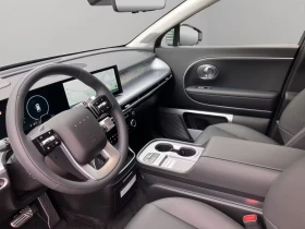 Hyundai IONIQ 9 UNIQ 7S AWD DISTR Winter Pack HUD 360* Matrix K-L, снимка 11