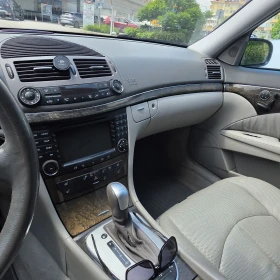 Mercedes-Benz E 320, снимка 7