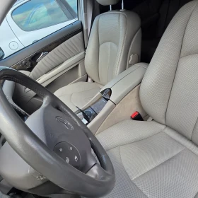 Mercedes-Benz E 320, снимка 4