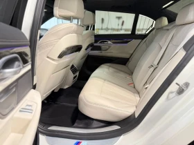 BMW 750 xDrive ShadowLine* Масаж* Harman* 360* Ambient* , снимка 13