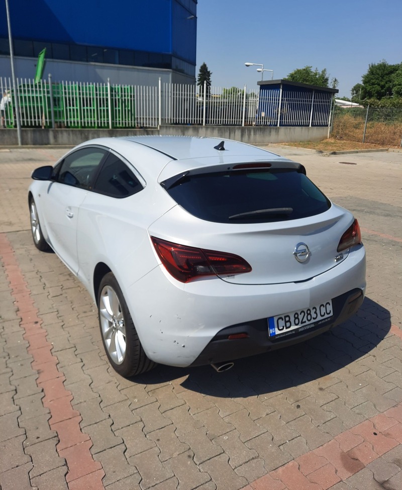 Opel Astra  1.6 GTC turbo, снимка 9 - Автомобили и джипове - 45195699