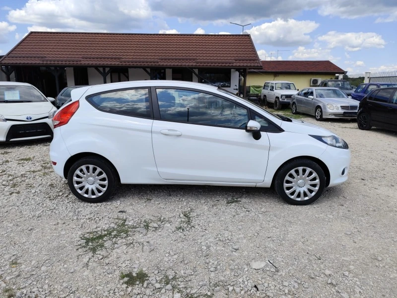 Ford Fiesta 1.4 бензин Газ, снимка 4 - Автомобили и джипове - 46707295